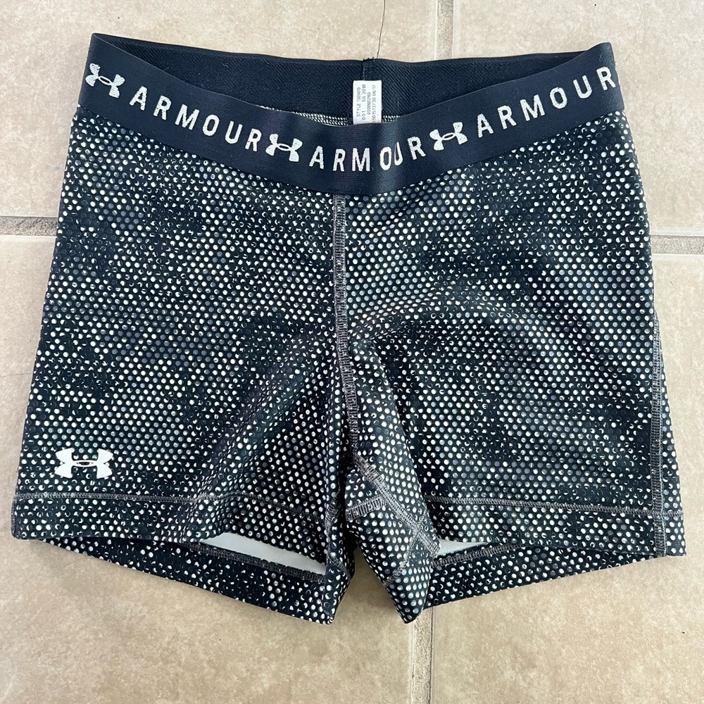 Under Armour HeatGear Black White & Gray Compression Shorts Women’s Medium